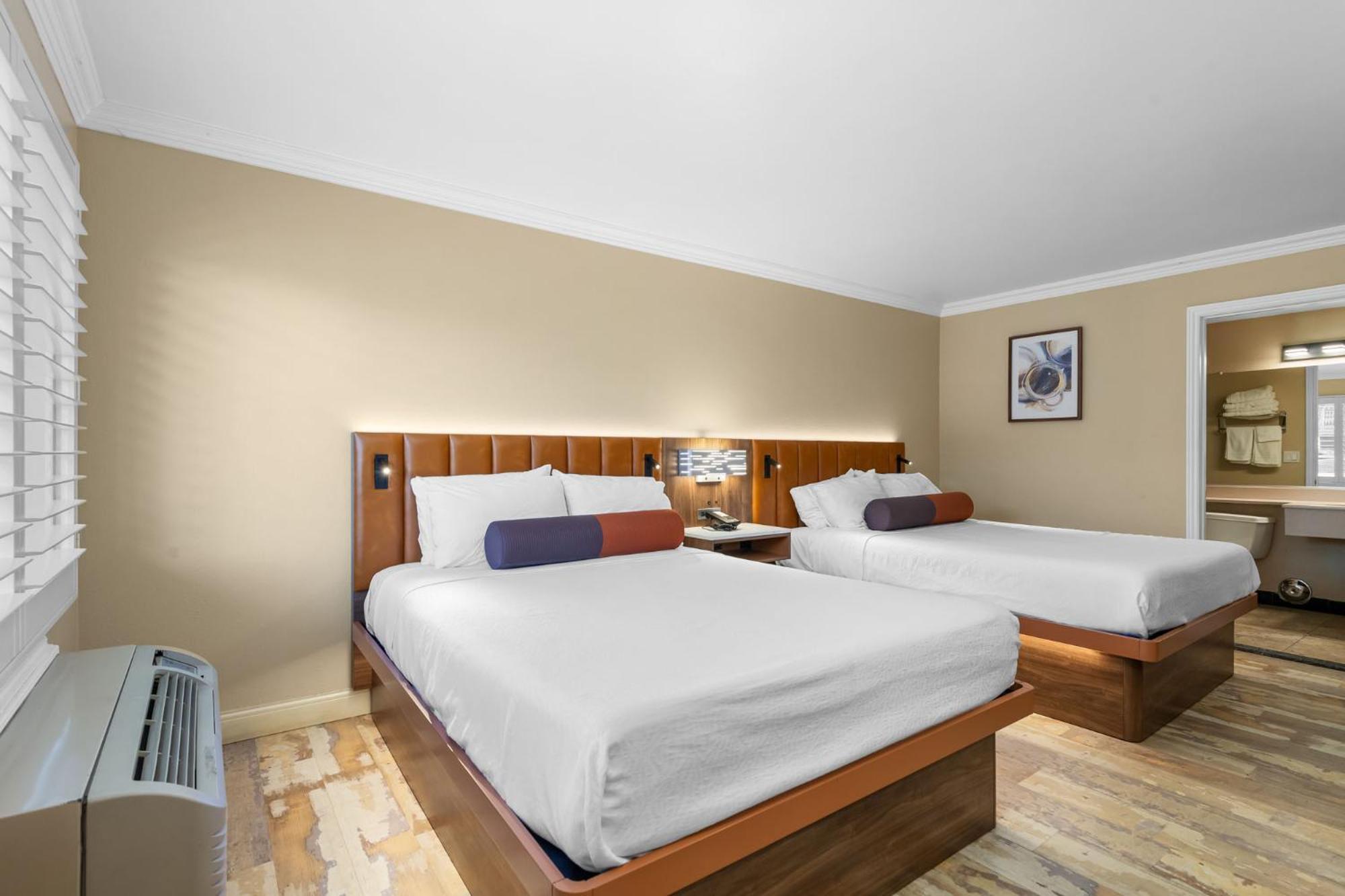 Santa Clarita Motel - Near Six Flags Magic Mountain - Valencia מראה חיצוני תמונה